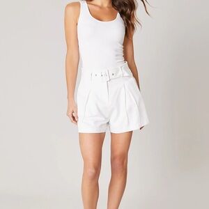 NEVER WORN White Belted Women's Shorts (Sugar Lips - Size XS)